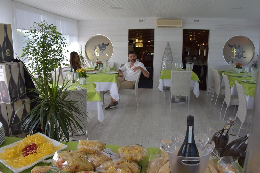 Apartaments Marina Del Cavallino Kültér fotó
